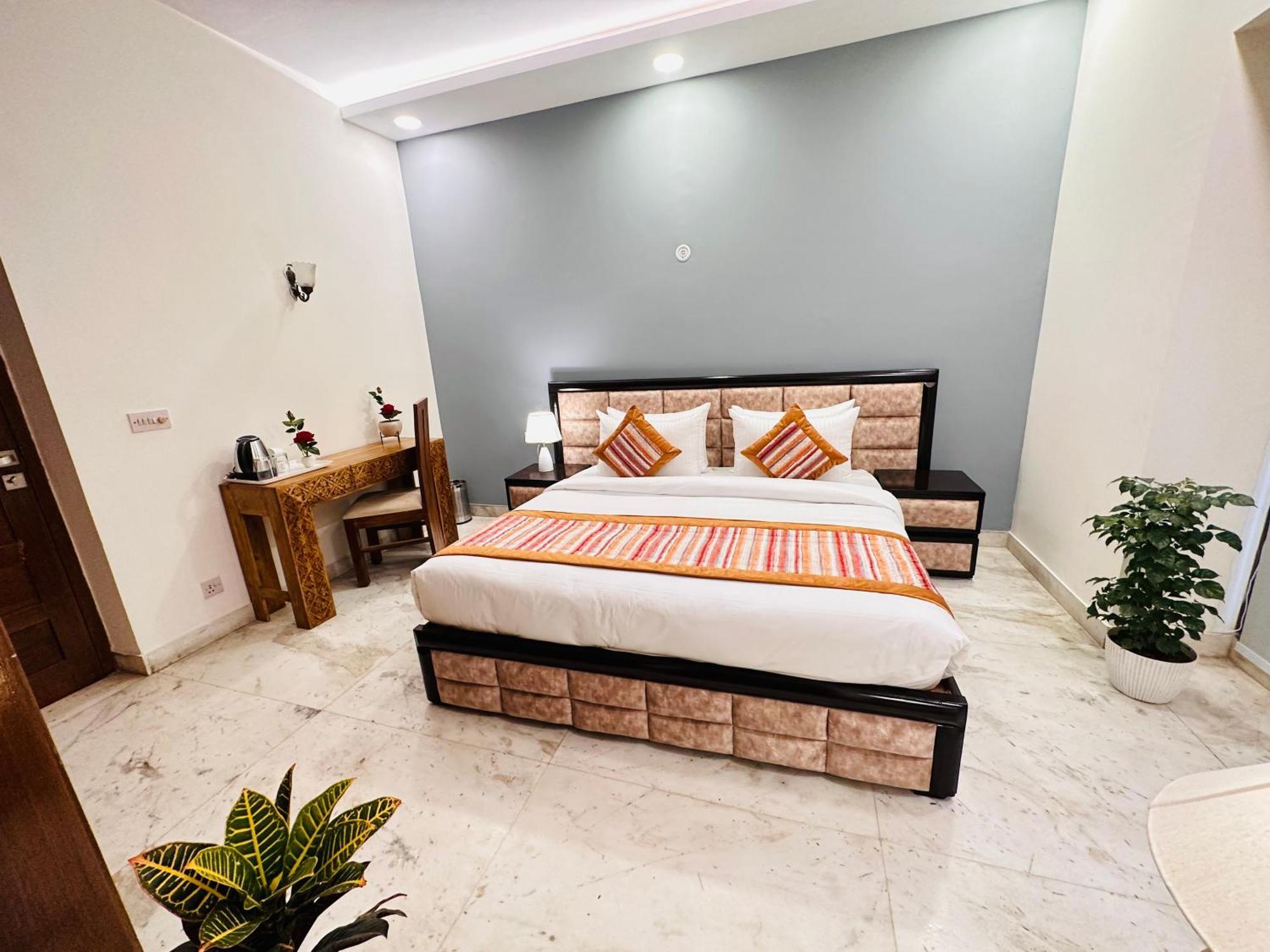 Hotel Grove Residency Hauz Khas New Delhi Couple Friendly Exterior foto