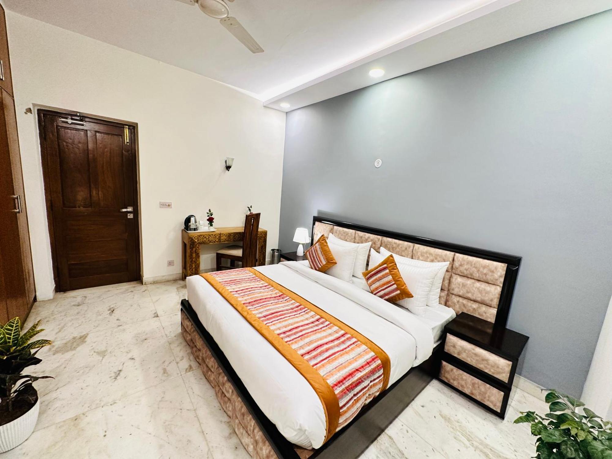 Hotel Grove Residency Hauz Khas New Delhi Couple Friendly Exterior foto